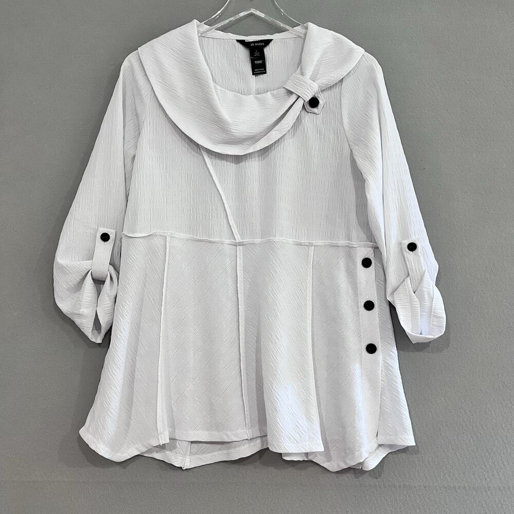 Ali Miles Tunic Top Small White Crinckle Textured Side Buttons 3/4Sleeve